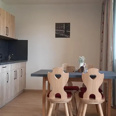 Zum Wirt Hohenbogenblick Apartment